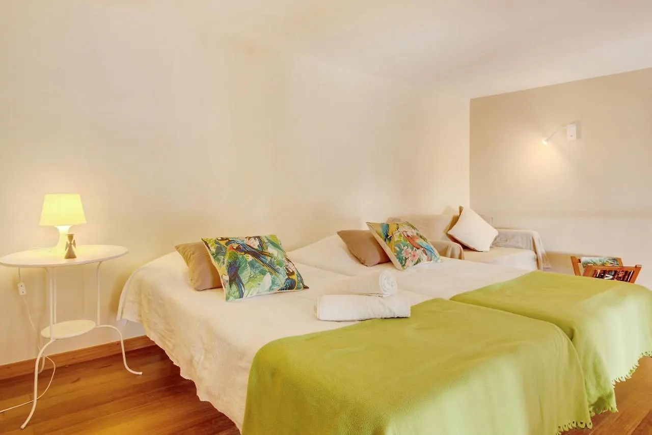 Ferienwohnung Calheta Lofts II Calheta (Madeira)